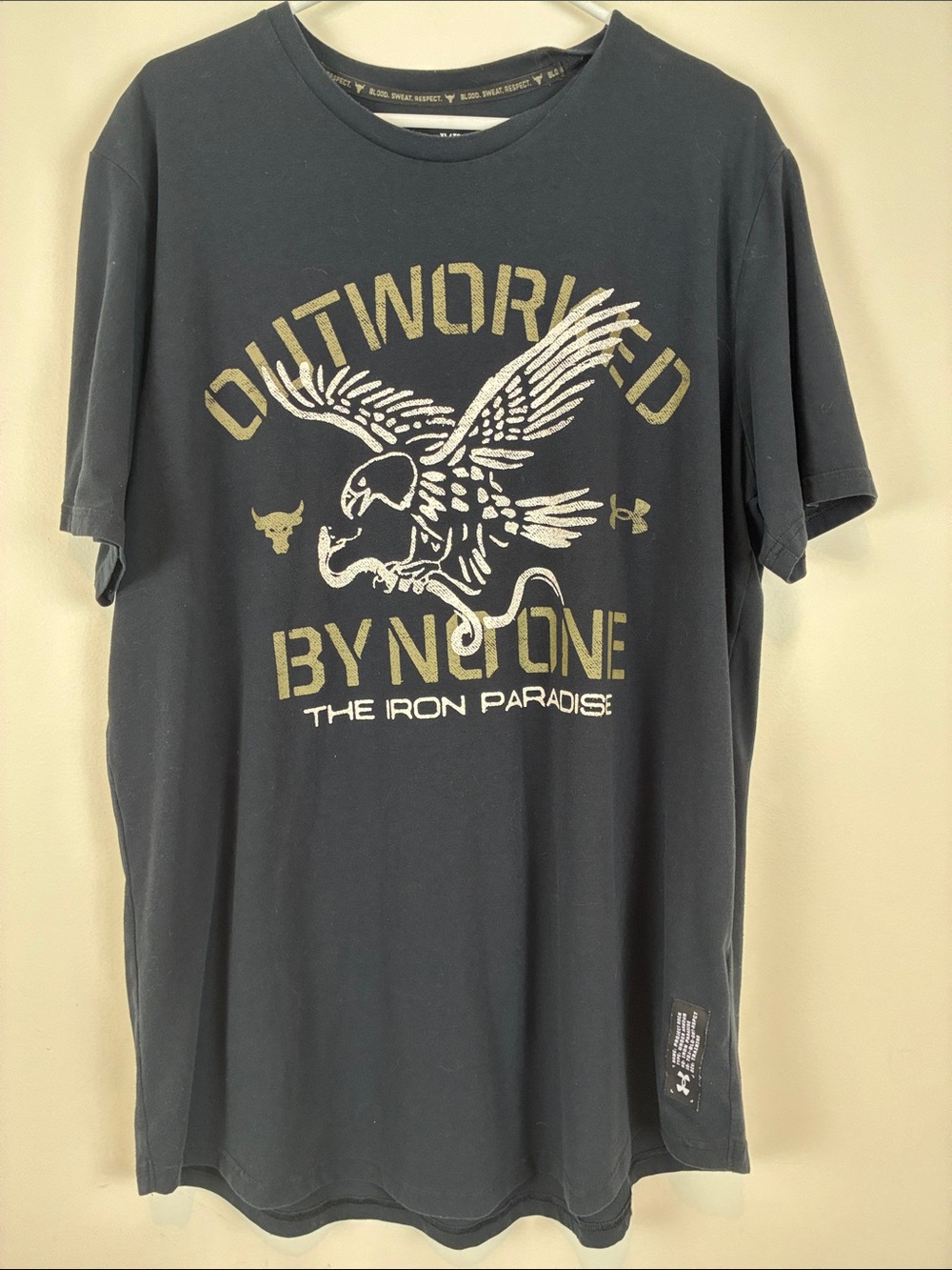 Under Armour Men’s XL Black Short-Sleeve Tee Project Rock Eagle Blood Sweat
